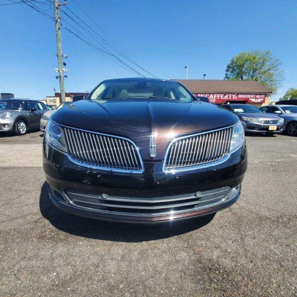2013 Lincoln MKS Base