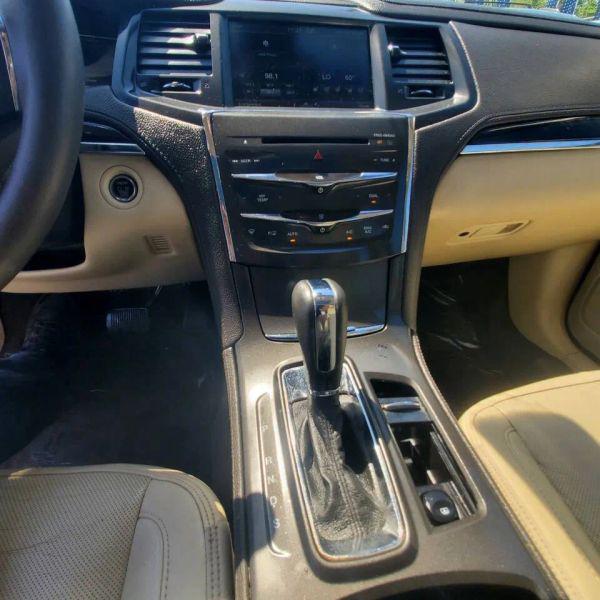 2013 Lincoln MKS Base