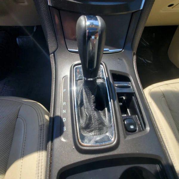 2013 Lincoln MKS Base
