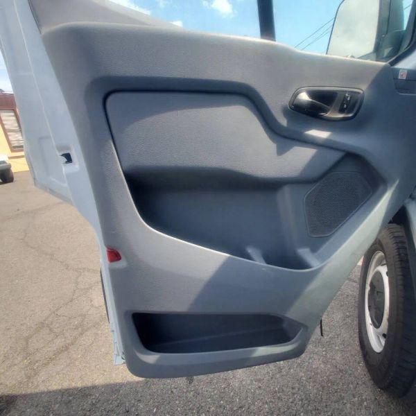 2019 Ford Transit Medium Roof w/Sliding Side Door w/LWB