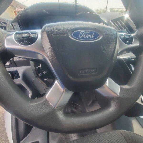 2019 Ford Transit Medium Roof w/Sliding Side Door w/LWB