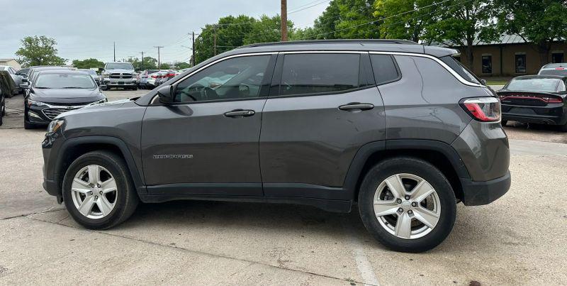 2022 Jeep Compass Latitude FWD
