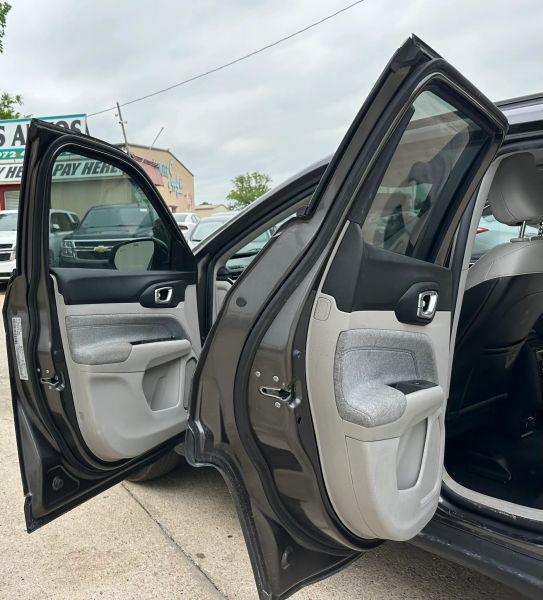 2022 Jeep Compass Latitude FWD