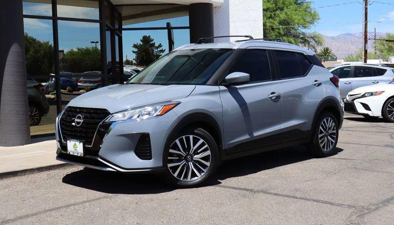 2023 Nissan Kicks SV Xtronic CVT