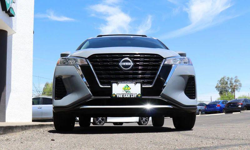 2023 Nissan Kicks SV Xtronic CVT