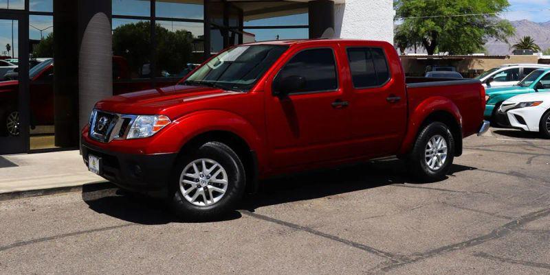2021 Nissan Frontier Crew Cab SV 4x2