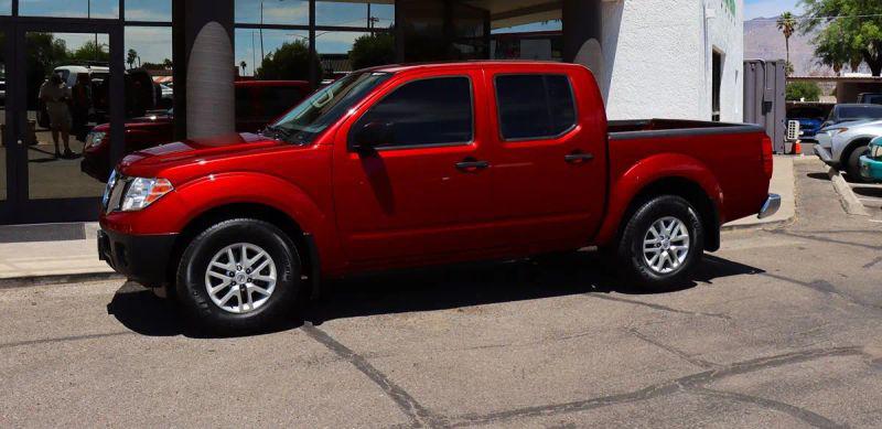 2021 Nissan Frontier Crew Cab SV 4x2