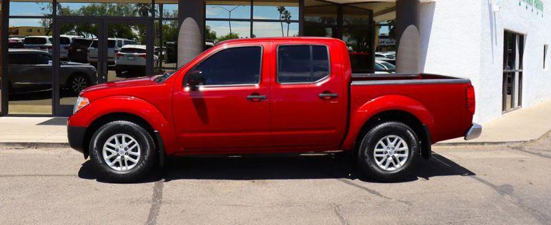 2021 Nissan Frontier Crew Cab SV 4x2
