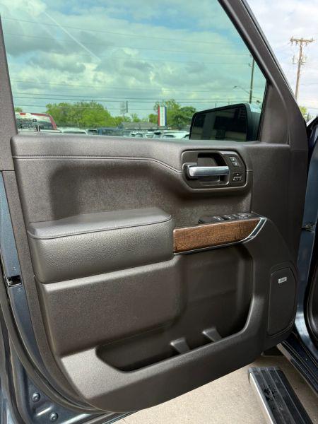 2020 GMC Sierra 1500 4WD Crew Cab Short Box Denali