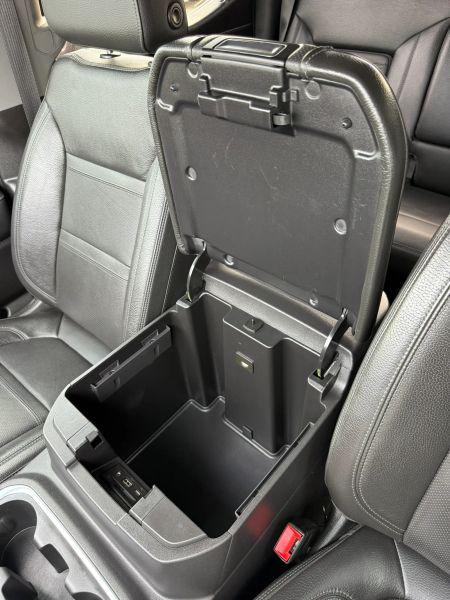 2020 GMC Sierra 1500 4WD Crew Cab Short Box Denali