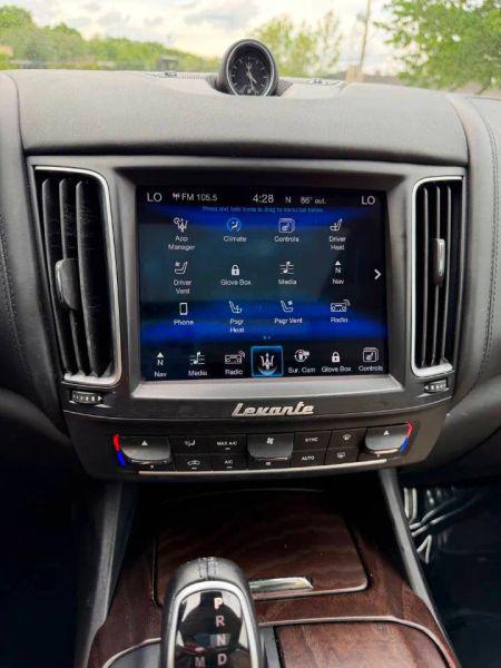 2017 Maserati Levante Base