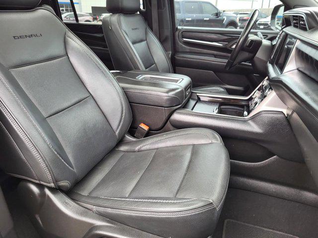 2022 GMC Yukon XL 4WD Denali