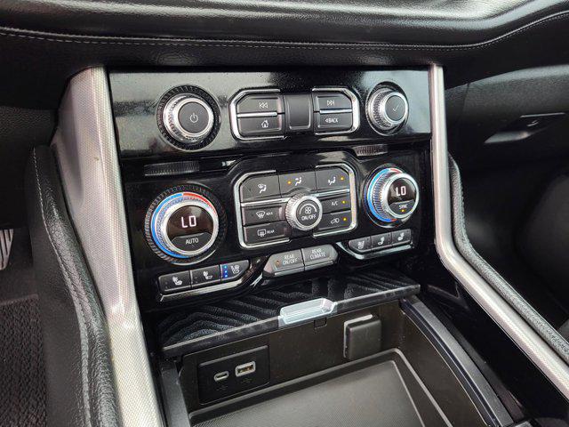 2022 GMC Yukon XL 4WD Denali