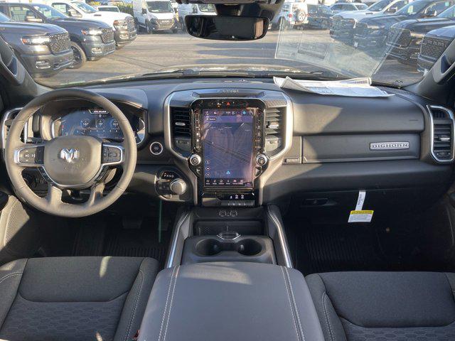 2026 Ram 1500 Big Horn Crew Cab 4x4 5'7" Box