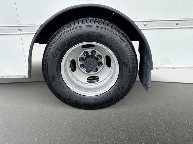 2021 Chevrolet Express Cutaway Work Van