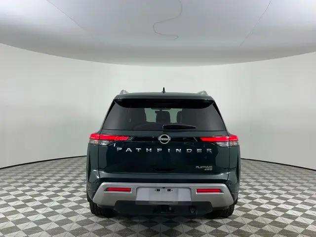 2023 Nissan Pathfinder Platinum 4WD