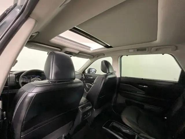 2023 Nissan Pathfinder Platinum 4WD