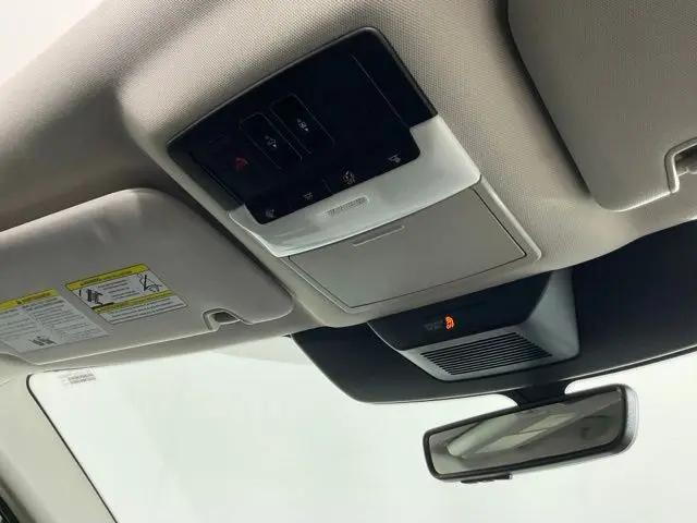2023 Nissan Pathfinder Platinum 4WD