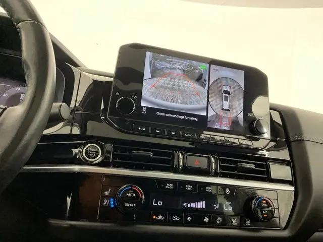 2023 Nissan Pathfinder Platinum 4WD