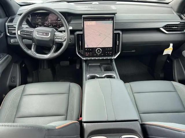 2024 GMC Acadia AWD AT4