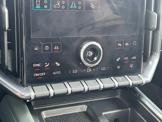 2024 GMC Acadia AWD AT4