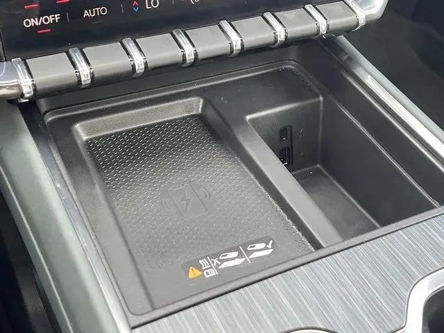 2024 GMC Acadia AWD AT4