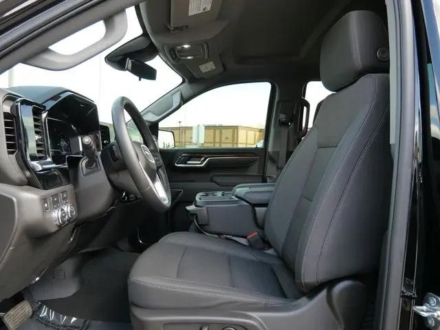 2025 GMC Sierra 1500 4WD Crew Cab Short Box Elevation with 3VL