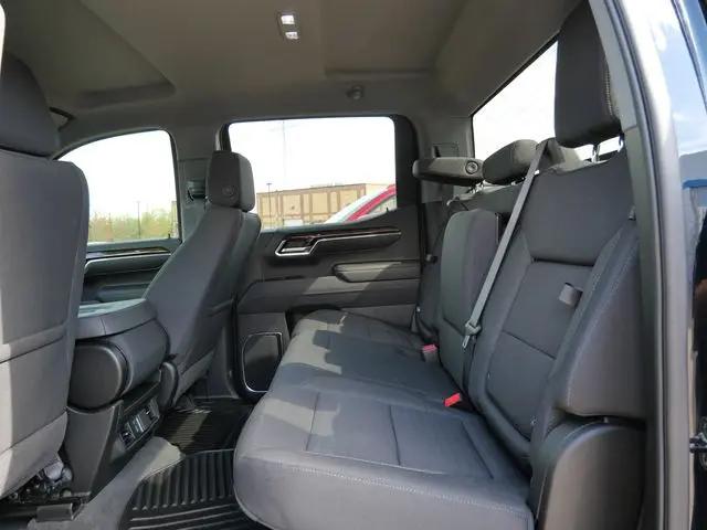 2025 GMC Sierra 1500 4WD Crew Cab Short Box Elevation with 3VL