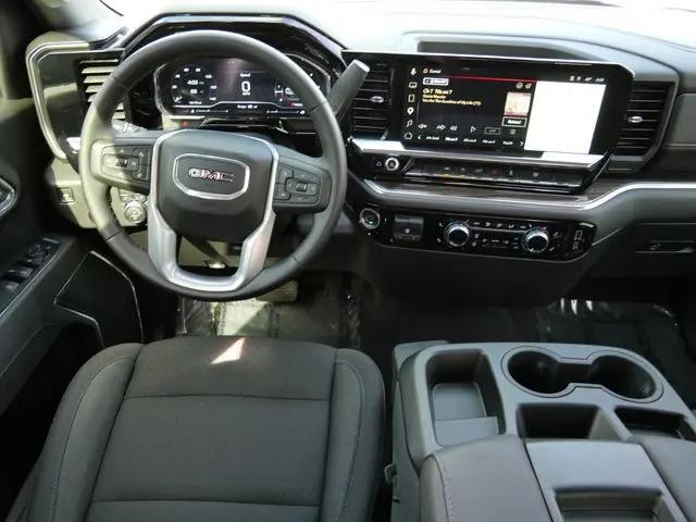 2025 GMC Sierra 1500 4WD Crew Cab Short Box Elevation with 3VL