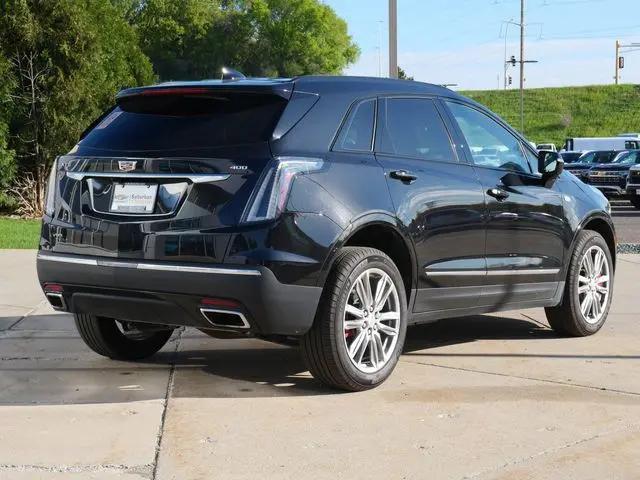 2025 Cadillac XT5 AWD Sport