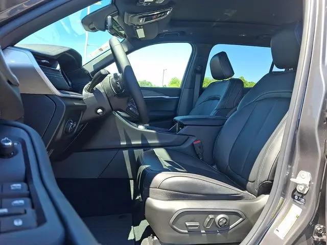 2026 Jeep Grand Cherokee L Limited Reserve