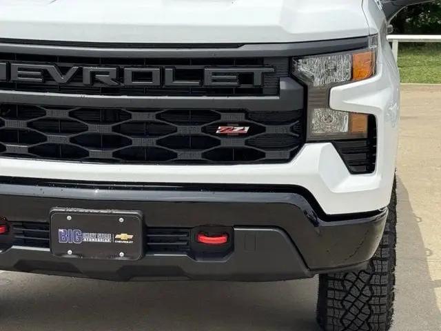 2026 Chevrolet Silverado 1500 4WD Crew Cab Short Bed Custom Trail Boss