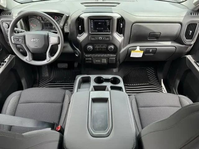2026 Chevrolet Silverado 1500 4WD Crew Cab Short Bed Custom Trail Boss