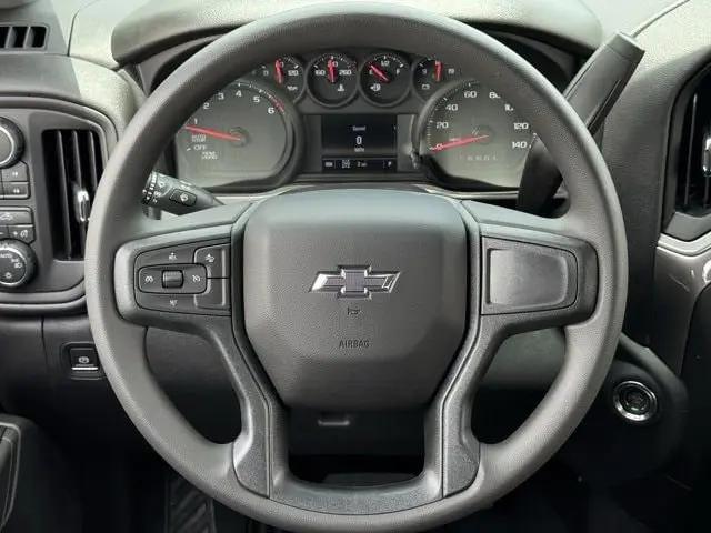 2026 Chevrolet Silverado 1500 4WD Crew Cab Short Bed Custom Trail Boss