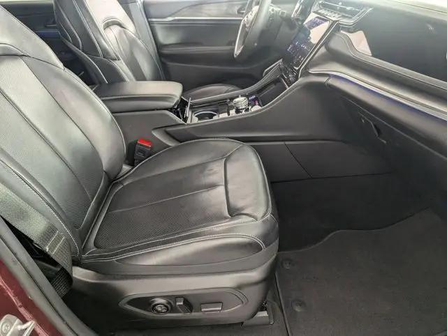 2023 Jeep Grand Cherokee L Overland 4x4