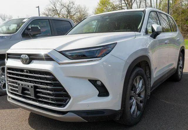 2025 Toyota Grand Highlander Hybrid LE for sale in Syracuse, NY