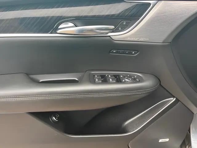 2020 Cadillac XT6 FWD Premium Luxury