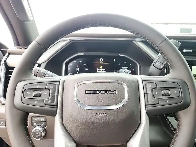 2026 GMC Sierra 2500HD Crew Cab, Standard Bed, Denali, 4WD