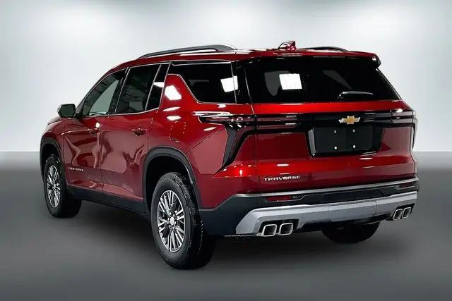 2026 Chevrolet Traverse FWD LT