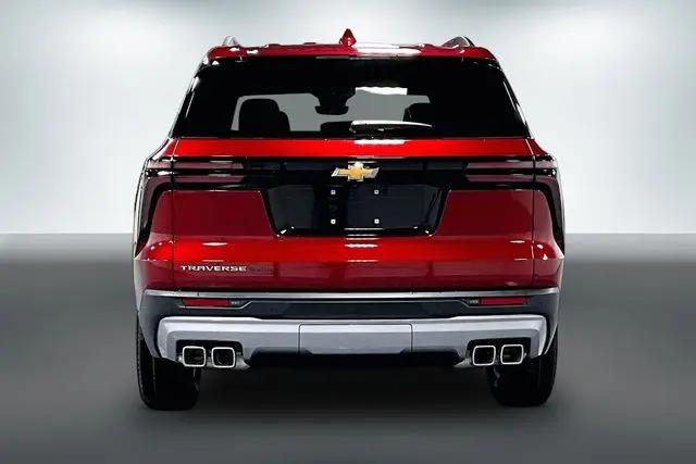 2026 Chevrolet Traverse FWD LT