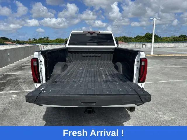 2024 GMC Sierra 3500HD 4WD Crew Cab Long Bed Denali