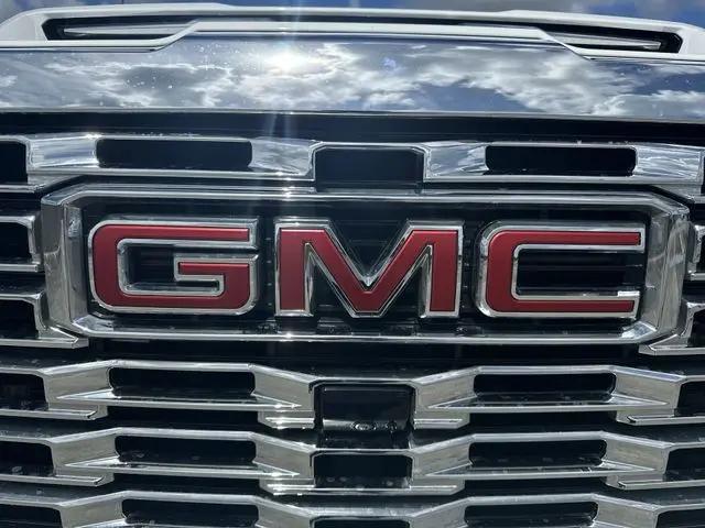 2024 GMC Sierra 3500HD 4WD Crew Cab Long Bed Denali