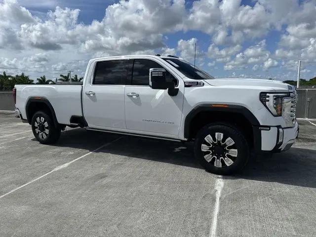 2024 GMC Sierra 3500HD 4WD Crew Cab Long Bed Denali