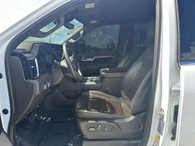 2024 GMC Sierra 3500HD 4WD Crew Cab Long Bed Denali