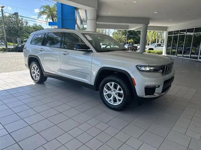 2023 Jeep Grand Cherokee L Limited 4x2
