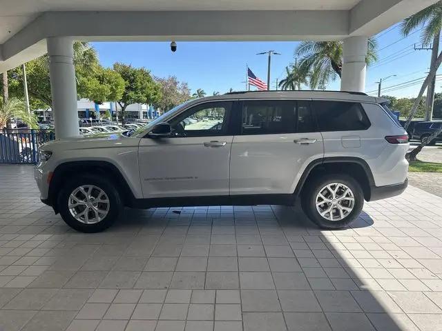 2023 Jeep Grand Cherokee L Limited 4x2