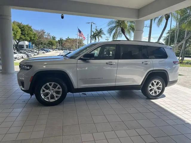 2023 Jeep Grand Cherokee L Limited 4x2