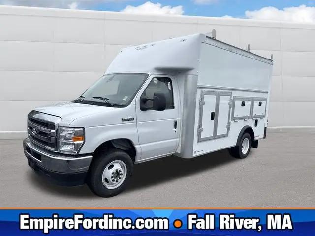 2027 Ford E-Series Cutaway E-Series Cutaway for sale in Fall River, MA