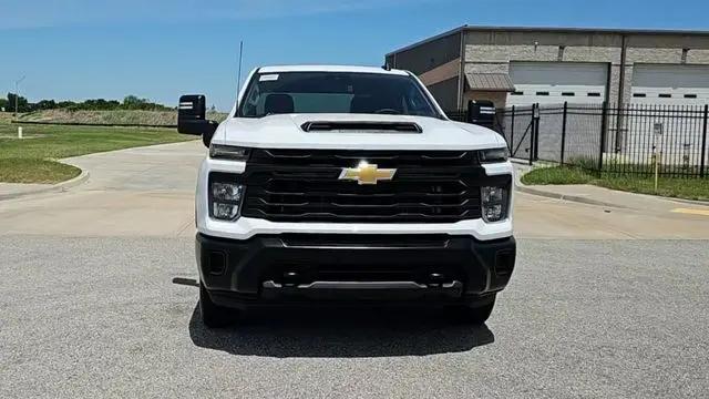 2026 Chevrolet Silverado 2500HD Crew Cab, Standard Bed, WT, 4WD