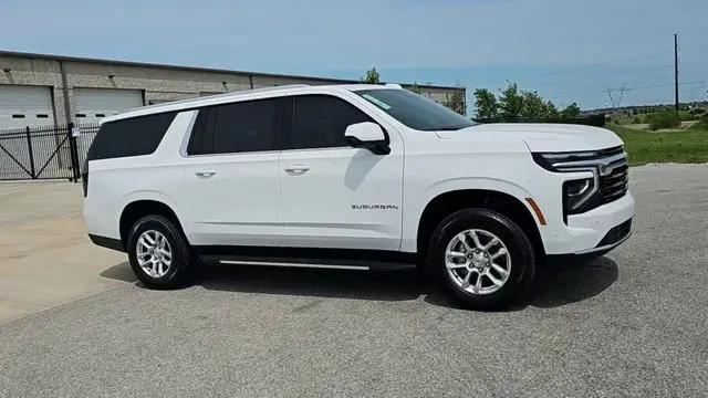 2026 Chevrolet Suburban LS, 4WD
